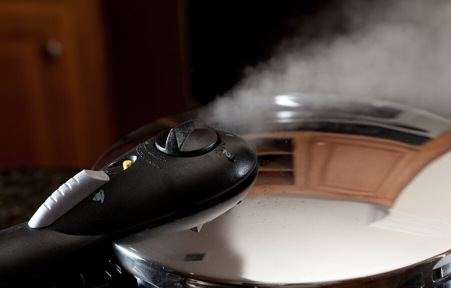Steam Escaping From New Pressure Cooker Pot